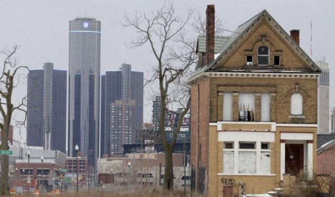 Плюсы и минусы покупки дома за 500 долларов в Детройте (17 фото)