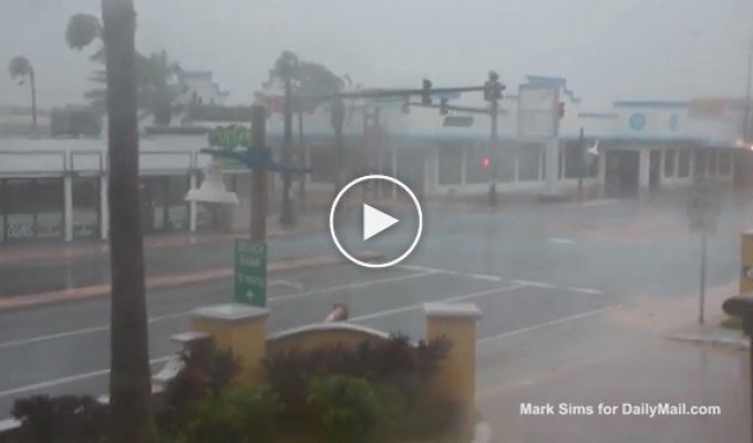 Ураган «Мэттью» достиг берегов США