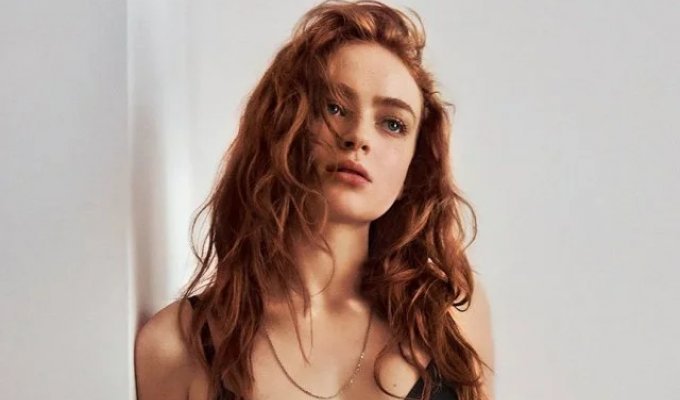 Sadie Sink Bares Almost All for Calvin Klein Following 'Spider-Man' Role (6 Photos + 2 Videos)