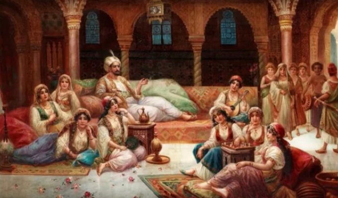 How Women Lived in Eastern Harems, or What They Don't Tell You in Romantic Movies (10 photos)