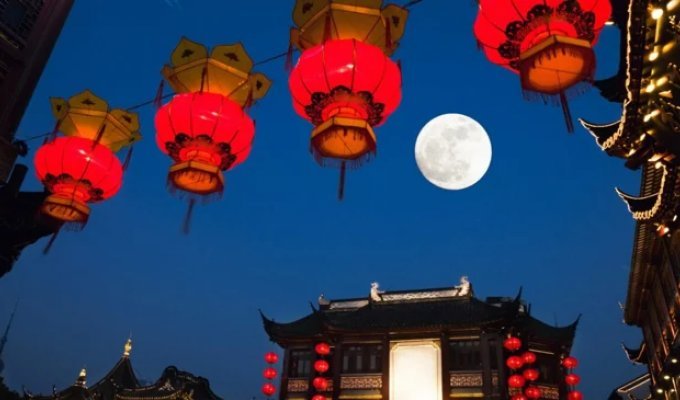 Mid-Autumn Festival: A Traveler's Guide to Being in Asia in Late September (8 photos)