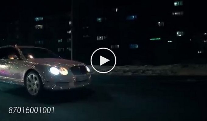 Жительница Алматы из-за кризиса продает Bentley в стразах