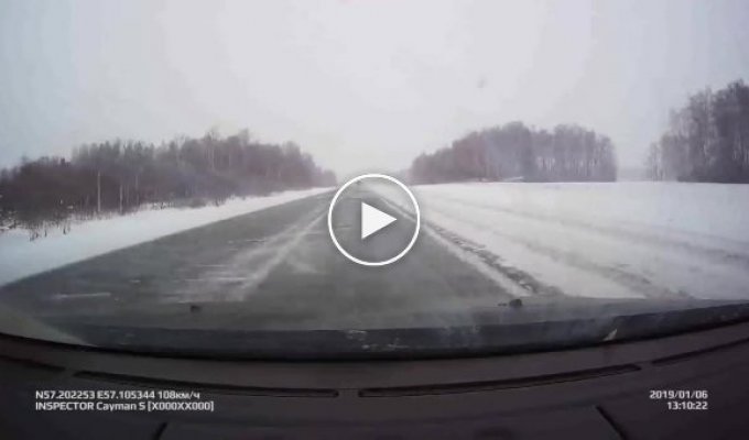 Момент гибели водителя на трассе Пермь - Екатеринбург