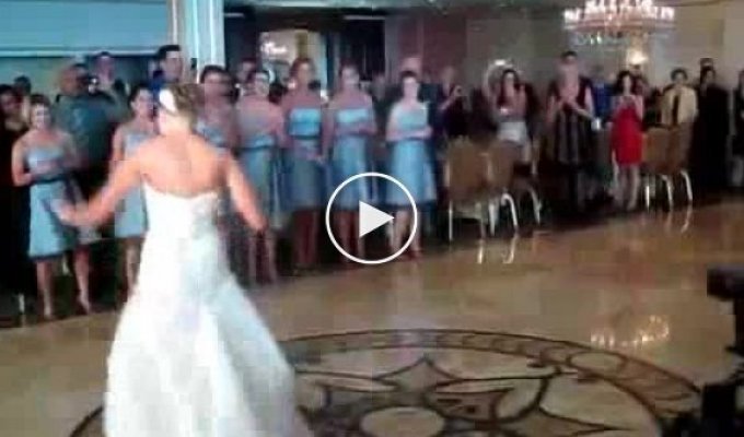 Прикольный танец на свадьбу