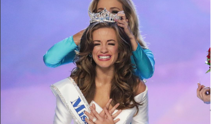 Брюнетка из Джорджии стала новой Мисс Америка. Правы ли судьи? (59 фото)