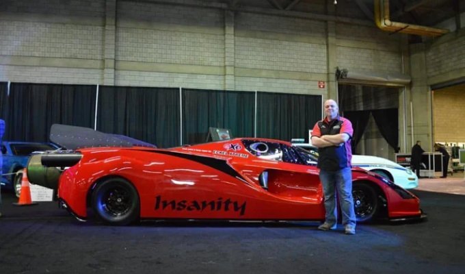 A Canadian has built a sports car with jet engines (3 photos + 1 video)