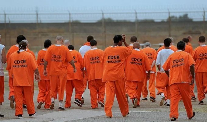 30,000 years in prison, or Why the US gives sentences that are impossible to serve (5 photos)