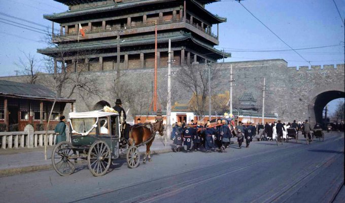 Пекин 1947 года в цвете на изломе эпох (18 фото)
