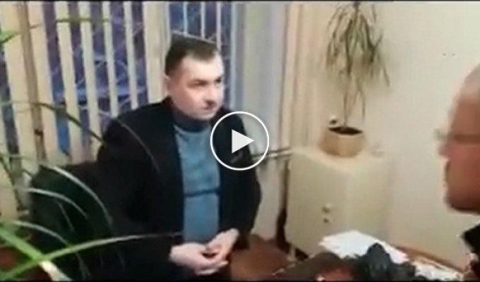 Бойцы АТО жестко проучили украинского чиновника