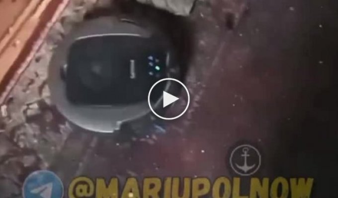 В Мариуполе оккупанты столкнулись с неведомыми доселе технологиями (мат)