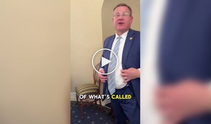 Чинний член Конгресу США показав один із секретних тунелів під Капітолієм у Вашингтоні