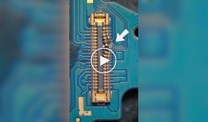 Electronics repair as a separate art form