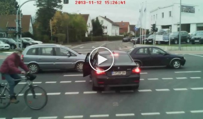 Плохой день у водителя BMW