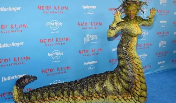 Хайди Клум показала, какой наряд выбрала для праздника Хэллоуин (7 фото + 2 видео)