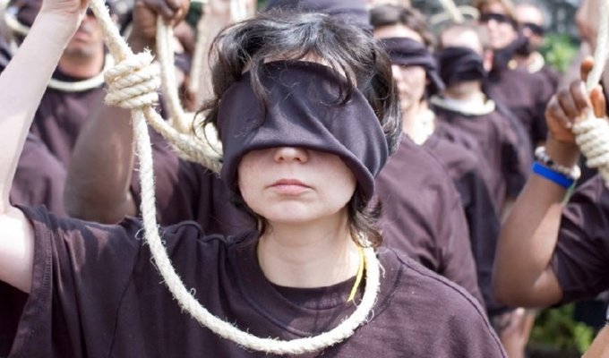 10 аргументов «за» и «против» смертной казни (11 фото)
