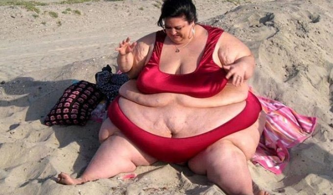 Женщина похудела на 108 кг после расставания с мужчиной, для которого её вес был фетишем (10 фото)