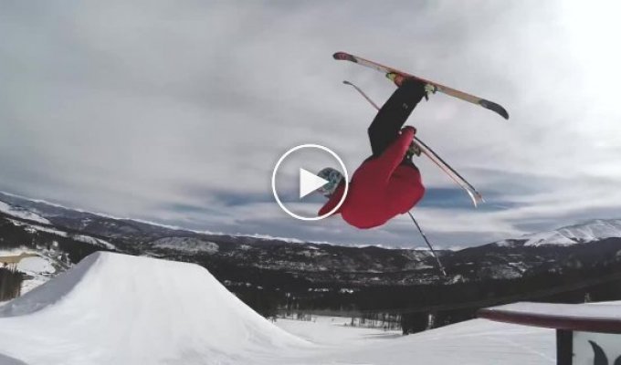 Красивое видео профессионального сноубордиста