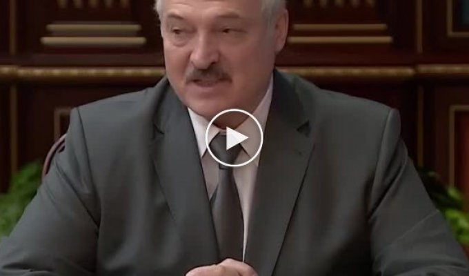 Александр Лукашенко решил позвонить Владимиру Путину