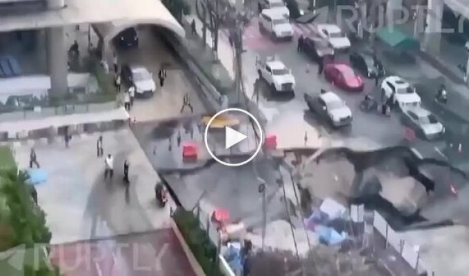 Масштабный обвал грунта в Бангкоке