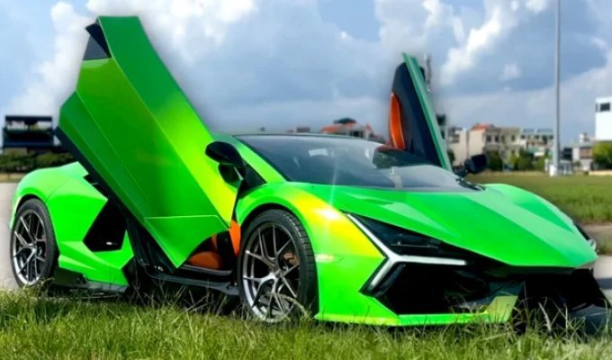 Они собрали эту копию Lamborghini из подержанных деталей от Nissan Maxima