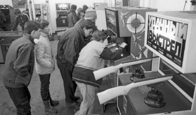 Игровые автоматы времен СССР. Счастье за 15 копеек (16 фото)