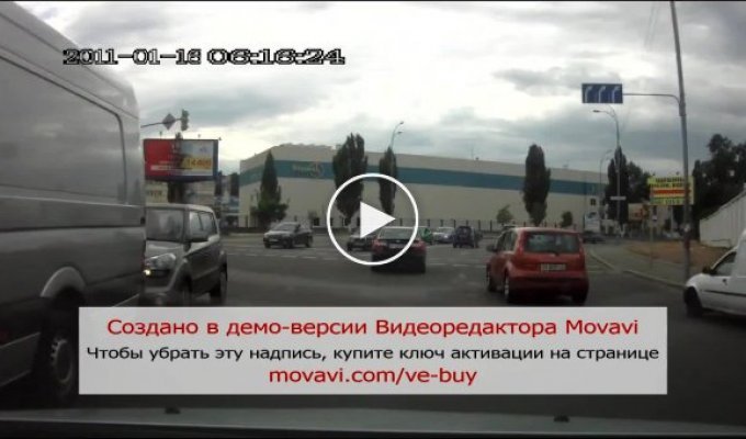 Неадекват на дороге в Киеве