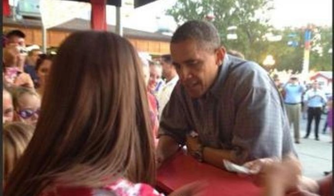 Обама решил прикупить пивка (11 фото)