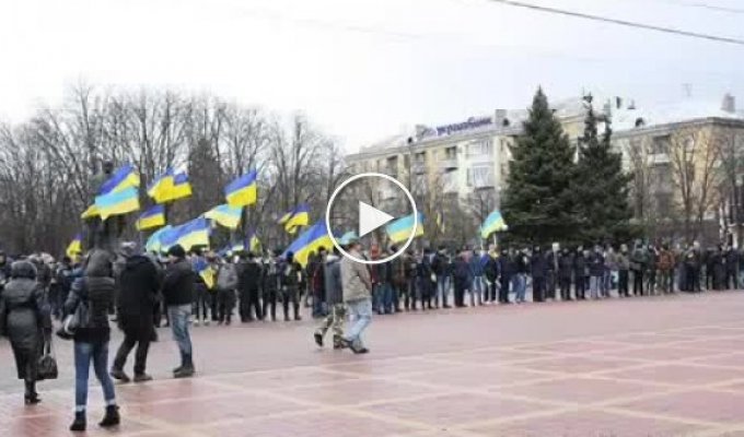 Восток обращается к Украине. Луганск снял клип (майдан)