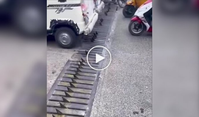 В Иране придумали жесткий способ заставить водителей соблюдать ПДД