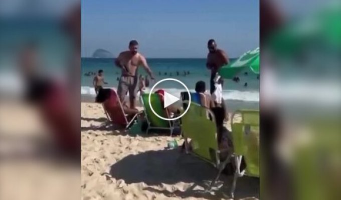 The leader of a Brazilian gang was detained right on the beach while relaxing