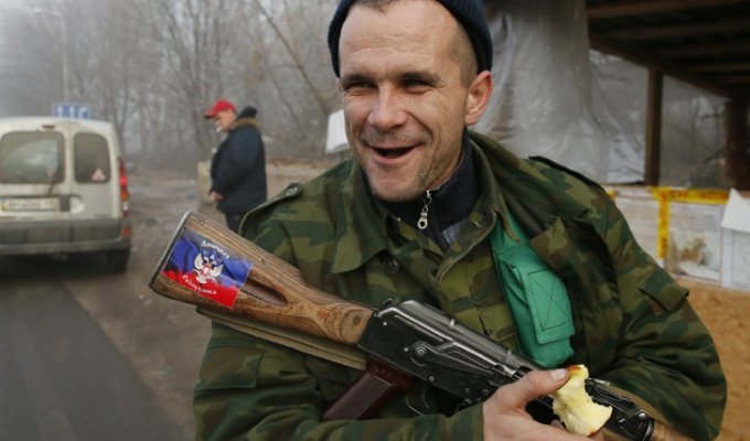 Как "ДНР" с помощью Украины сохраняет свою армию алкашей