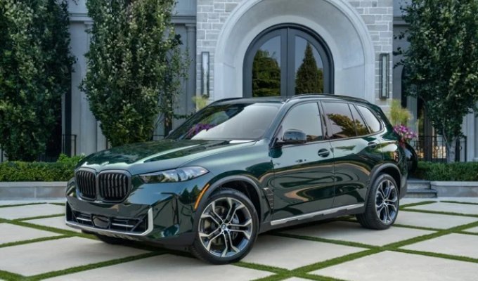 BMW представила спецверсию кроссовера X5 к 25-летнему юбилею (8 фото)