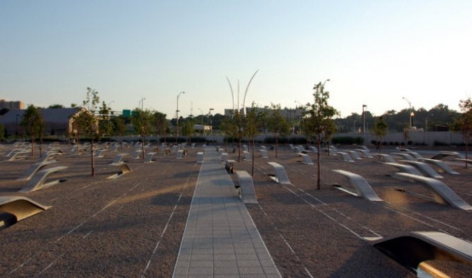 Мемориал возле Пентагона (12 фото)