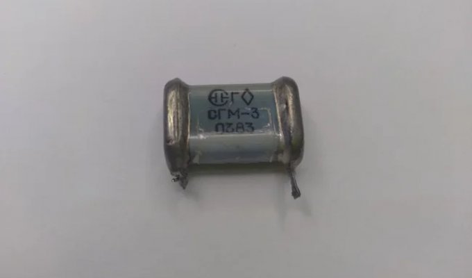 I'm talking about the design of SGM-3 capacitors (8 photos)