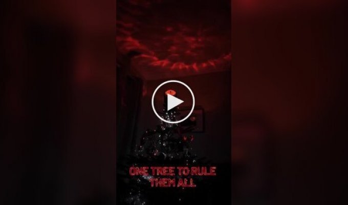 Оригинальное украшение на елку