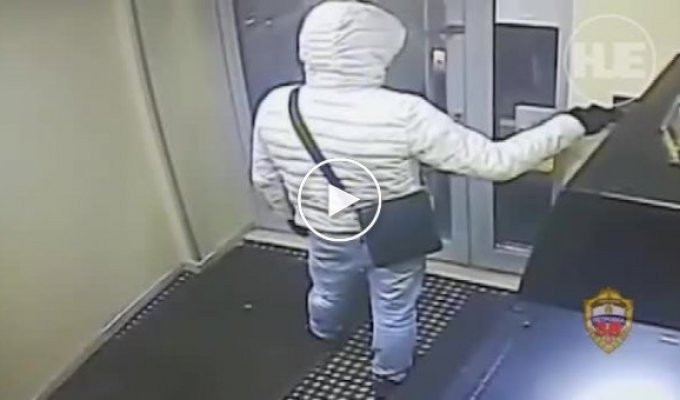 Полиция задержала фальшивомонетчика, который научился обманывать банкоматы