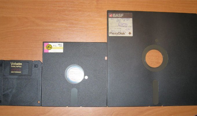 Remembering old floppy disks (7 photos)