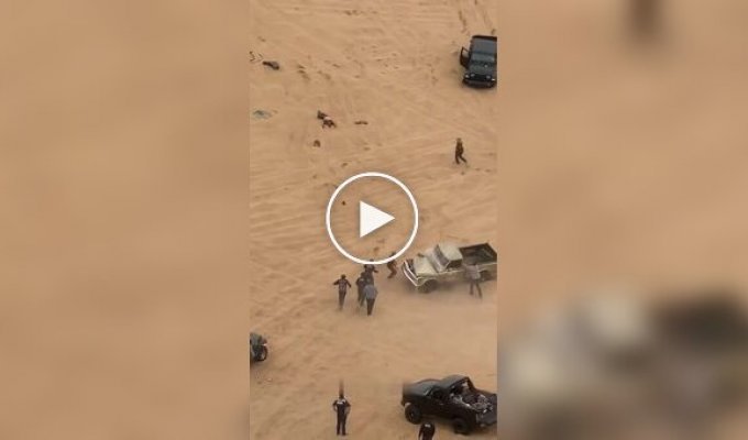 An attempt to drive onto a sand dune ended in tragedy