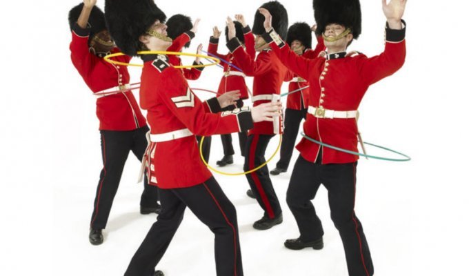 Лондонские гвардейцы готовятся к Олимпиаде (27 фото)