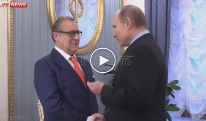 Хазанов необычно ответил на поздравление от Путина