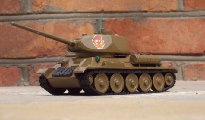 Indestructible Soviet toys (42 photos)