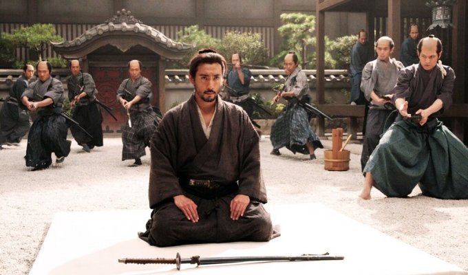 What happened if a samurai refused to commit hara-kiri to himself? (9 photos)