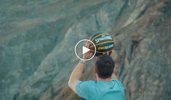 Австралиец забросил мяч в кольцо с высоты 180 метров и установил новый мировой рекорд