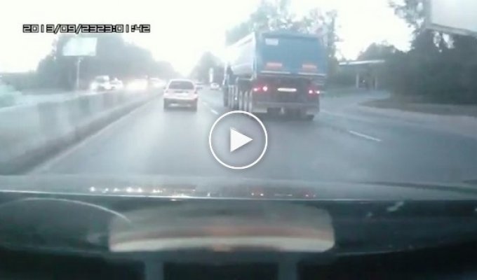 Авария на Бердском шоссе в Новосибирске 