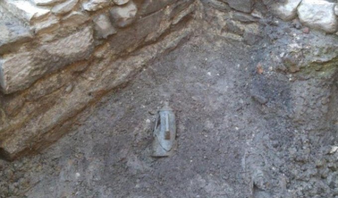 В Италии был найден клад времен Древнего Рима (4 фото)