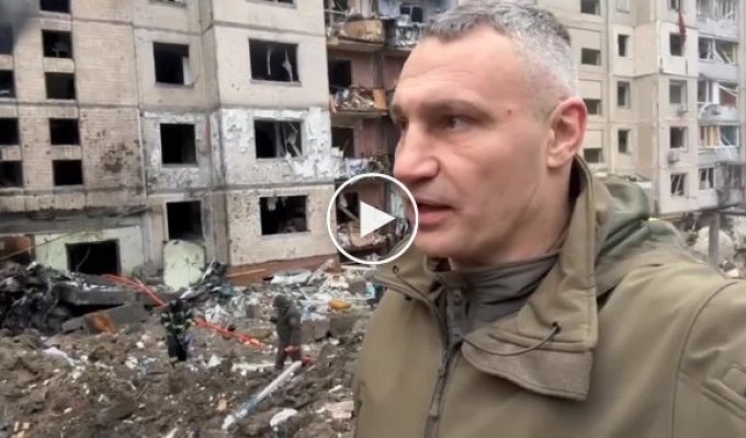 Последствия массированного обстрела Киева (2 января 2023) (30 видео + 14 видео)