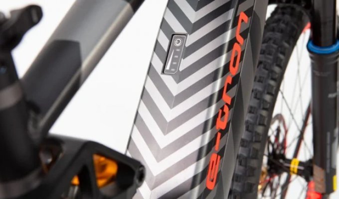 Самая доступная электрическая Audi e-tron предлагается с педалями