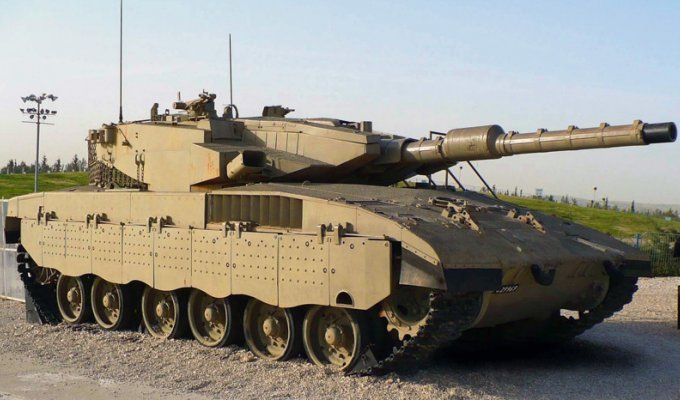 Израильский основной боевой танк Меркава (21 фото)