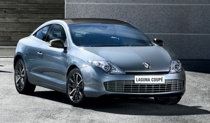 Компания Renault показала обновленную Laguna (19 фото)