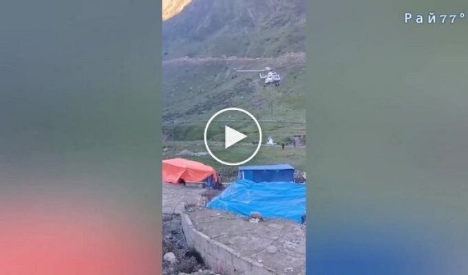 Transporting a helicopter by air ended in complete failure